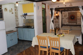 Nette Wohnung in Betina mit Terrasse und Whirlpool